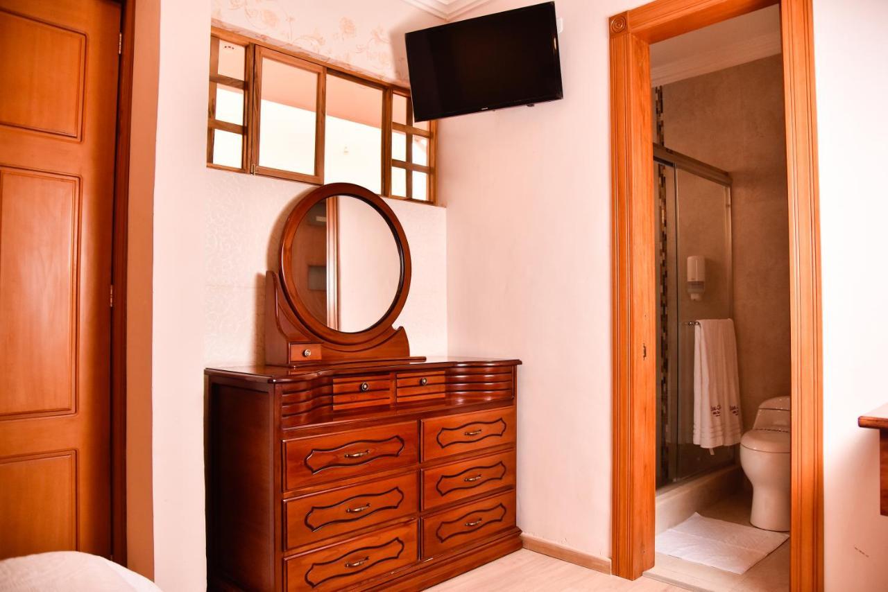 Hotel Boutique Casa Ruth En Cuenca Luaran gambar