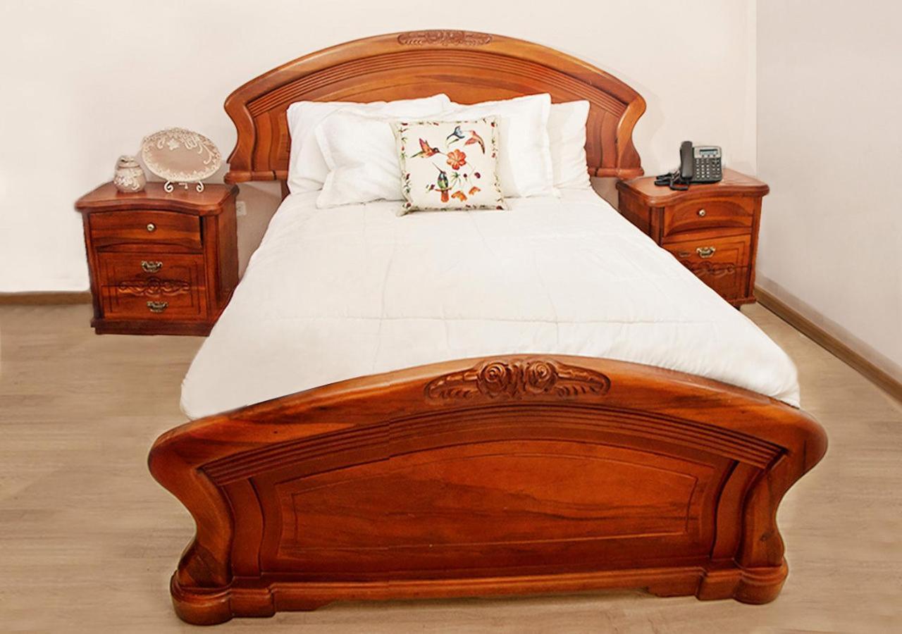 Hotel Boutique Casa Ruth En Cuenca Luaran gambar