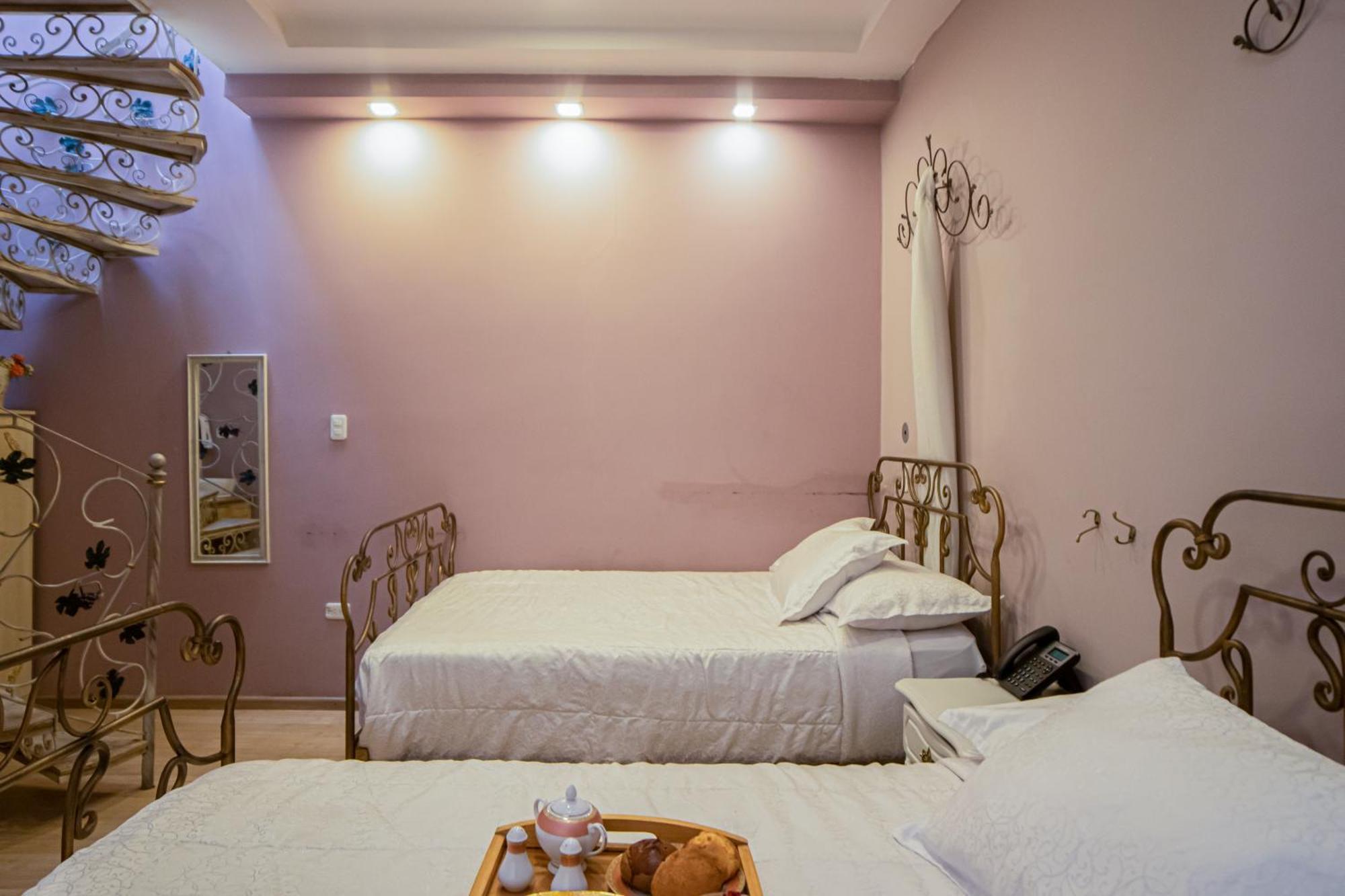 Hotel Boutique Casa Ruth En Cuenca Luaran gambar
