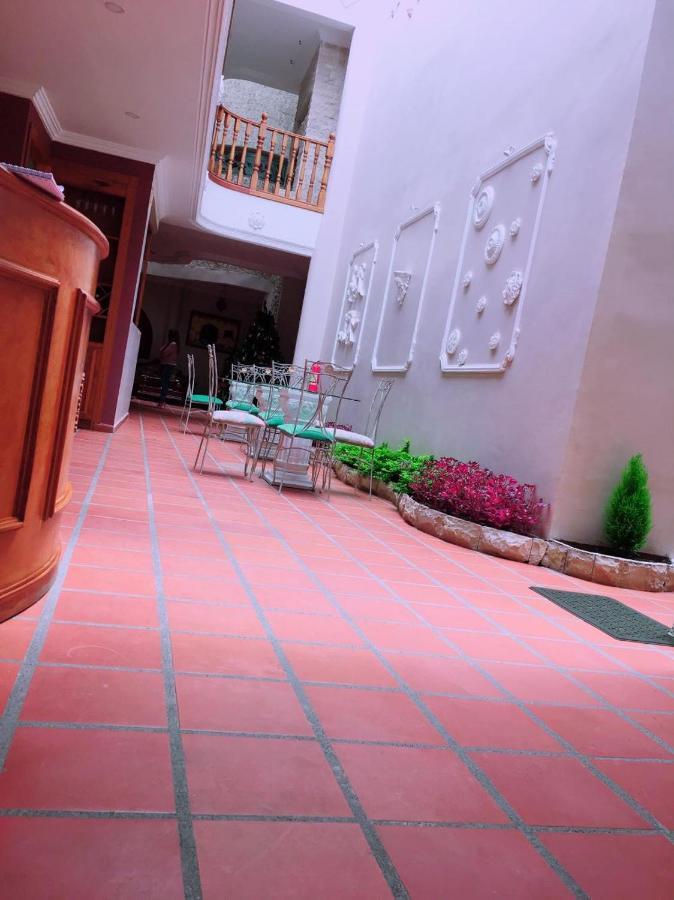 Hotel Boutique Casa Ruth En Cuenca Luaran gambar